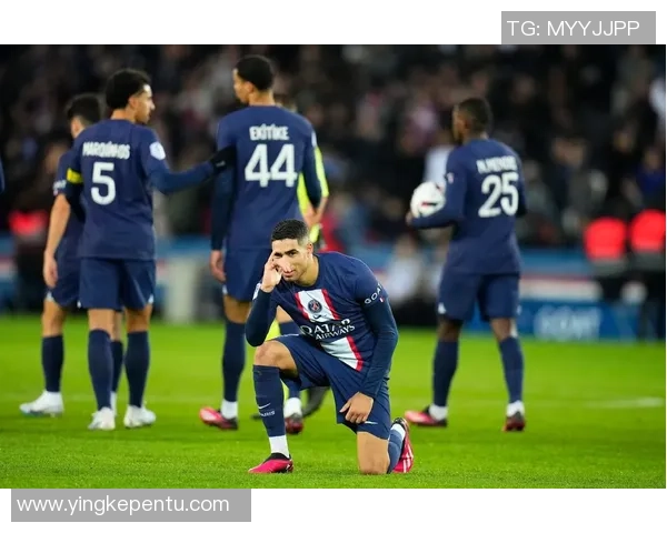 意甲激战：巴黎圣日耳曼大胜皇马红牌事件引发全场热议与争议