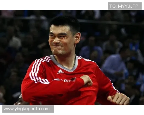 当明星邂逅姚明篮球巨星的魅力与光辉交织的奇妙时刻