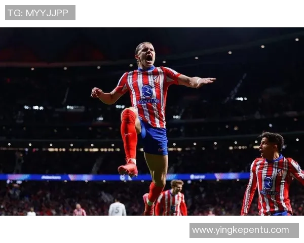 欧冠激战拜仁险胜波尔图红牌争议引发全场热议与转会传闻