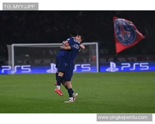 曼城逆转巴黎圣日耳曼点球大战成焦点全场沸腾