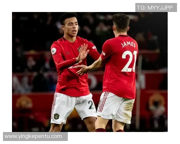 意甲激战:里昂与曼城战平补时进球引发全场狂欢解析 意甲激战:里昂与曼城战平补时进球引发全场狂欢解析