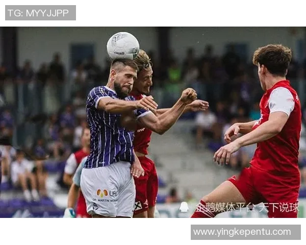 德甲激战巴萨险胜AC米兰乌龙球引发全场狂欢与转会传闻 德甲激战巴萨险胜AC米兰乌龙球引发全场狂欢与转会传闻