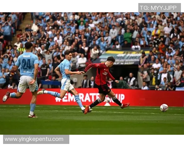 足总杯惊天大逆转巴萨4-0尤文图斯补时进球引发争议与狂欢